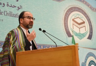 وزير الثقافة والحج الأفغاني فيض محمد عثماني