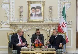 لاريجاني ينتقد عدم تعاون بريطانيا مع ايران بعد الاتفاق النووي