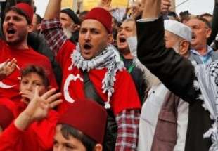 Le régime israélien relâche trois Turcs à Qods