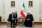 روحاني: ايران حكومة وشعبا ستبقى دوما الى جانب الشعب اللبناني وحكومته