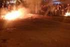 اردنيون يشعلون اطارات في شوارع "السلط" بعد زيارة الملك لها
