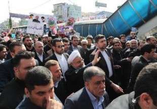 روحاني: المشاركة الجماهيرية الحاشدة رد على مؤامرات اميركا وتحركات الصهاينة