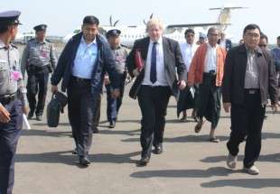 Visite du chef d ela diplomatie britannique en Birmanie