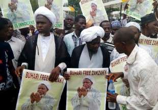اختصاصی؛ استمرار تظاهرات مردم نیجریه در اعتراض به ادامه بازداشت غیرقانونی شیخ زکزاکی +عکس
