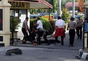 قتلى وجرحى بهجوم على مركز للشرطة الإندونيسية