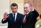 Poutine reçoit Macron à Saint-Pétersbourg pour parler Iran