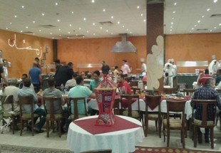 افطار رمضانی در قلب کلیسایی در امارات