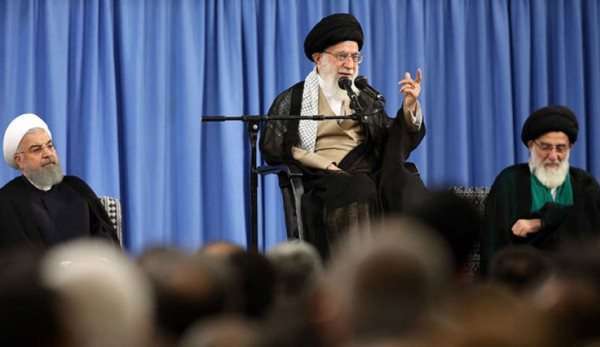 قائد الثورة: بزوال الكيان الصهيوني ستستعيد الامة الاسلامية وحدتها وعزتها