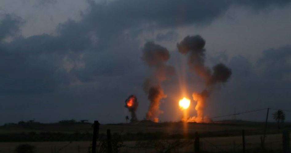 الطيران الإسرائيلي يشن 3 غارات  فجر الاثنين على غزة والمقاومة تردّ