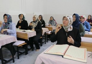 ​آموزش قرآن به بانوان ناشنوا در ترکیه