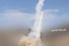 صاروخ باليستي يمني يستهدف مقر عمليات العدوان السعودي الاميركي بالساحل الغربي