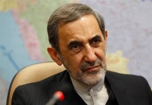 ولايتي: ايران سترد رداً حاسماً على هجوم اهواز الإرهابي