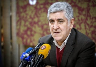 مجتبی آقایی از دبیری جشنواره هنرهای تجسمی فجر استعفا کرد