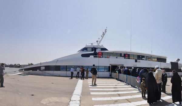 استئناف حركة النقل البحري بين خرمشهر الايرانية والبصرة العراقية