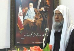 ایران باید پاکستان را مجبور به خروج تکفیری‌ها از خاک این کشور کند/ سیستان و بلوچستان نماد وحدت در ایران است