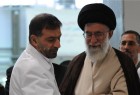 مخطوطة الإمام الخامنئي تقديراً لأب القوة الصاروخية في إيران الشهيد طهراني مقدم
