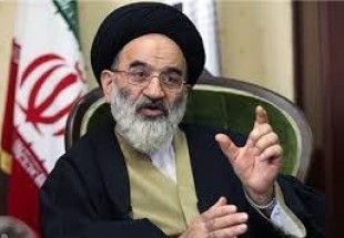 ایران منادی وحدت است/ موضع جمهوری اسلامی در خصوص قدس برگشت ناپذیر است