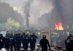 فرانس میں مظاہرین پر صدر میکرون کی پیشکش بے اثر ،مظاہروں میں شدد
