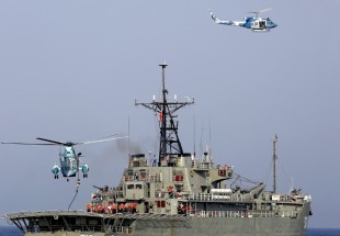 ايران تنفذ مناورة عسكرية في المحيط الهندي