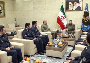 برگزاری نشست هم‌اندیشی فرمانده کل ارتش با تعدادی از درجه‌داران