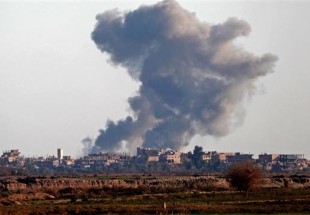 Dozens of Syrians killed in US airstrikes following pullout announcement