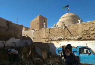 ​تخریب بخشی از تاریخ جندق در نزدیکی شبستان یک مسجد