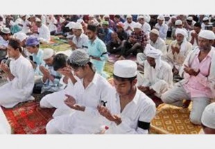 جلوگیری از اقامه نماز در اماکن عمومی، توطئه ای برای منزوی کردن مسلمانان هند است