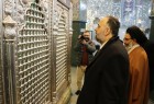 وزیر اوقاف کشور سوریه به زیارت حرم حضرت زینب س آمد