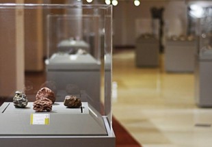 ​نمایش شهاب‌سنگ‌ها در موزه خلیج فارس