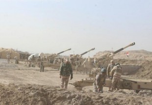 مدفعية الجيش العراقي تقصف مواقع "داعش" داخل سوريا