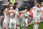 پرش قهرمانانه ملی پوشان از دیوار چین/ صعود ایران به نیمه‌نهایی جام ملتها با رکوردشکنی/طلسم ۱۵ ساله شکست