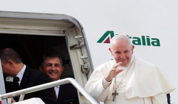 بابا الفاتيكان يوجه دعوة عاجلة الى الإمارات بشأن الحرب في اليمن