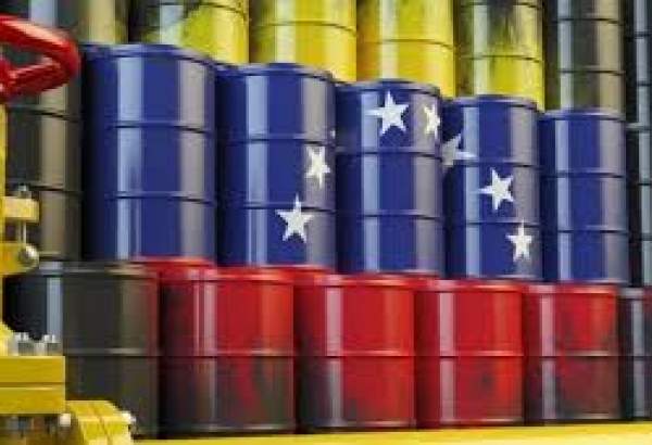 شركة النفط الفنزويلية تنقل حساباتها المصرفية إلى بنك روسي