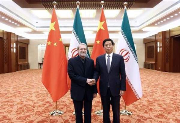 Larijani praises Iran-China friendly relations