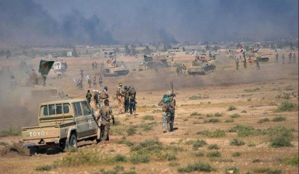 القوات العراقية تصد هجوم انتحاريين من "داعش" على الشرقاط