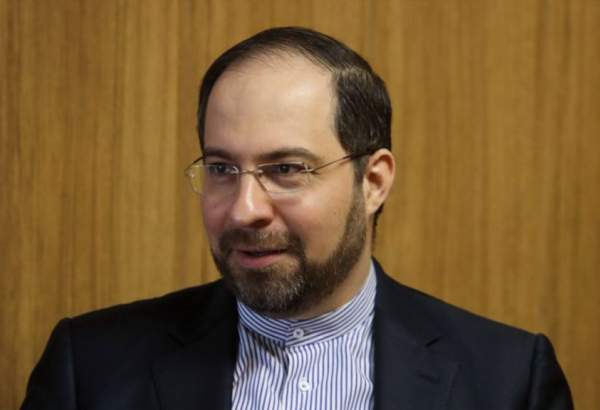 ​ساسانی: مشاركة مرشحي الاقليات الدينية في الانتخابات من الحقوق الاساسية في ايران