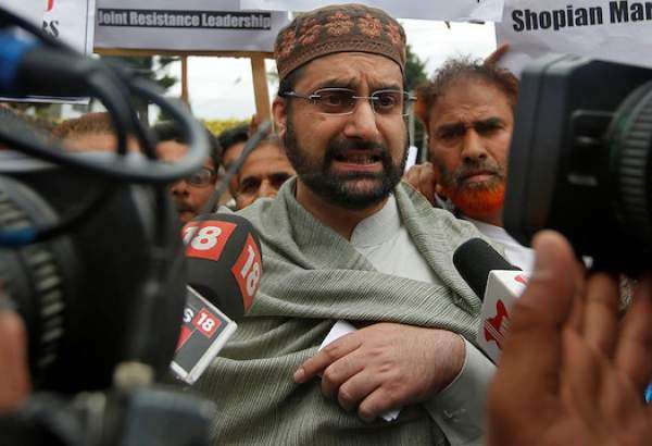 Kashmiri cleric declines interrogation in New Delhi