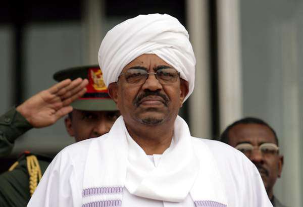 کودتای نظامی در سودان/ عمر البشیر برکنار شد/ بازداشت ۱۰۰ شخصیت سیاسی