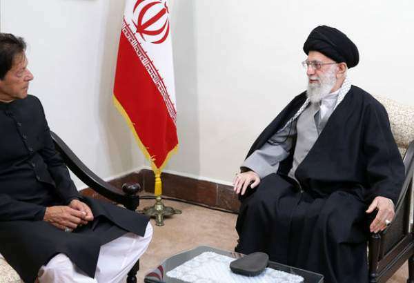 L’Ayatollah Khamenei a reçu en audience le Premier ministre pakistanais
