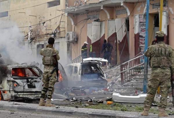 انفجار سيارة مفخخة عند حاجز أمني قرب القصر الرئاسي في العاصمة الصومالية