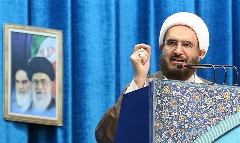 خطيب جمعة طهران: كانت أمريكا تريد اختبارنا في المجال العسكري بعد الهزيمة السياسية