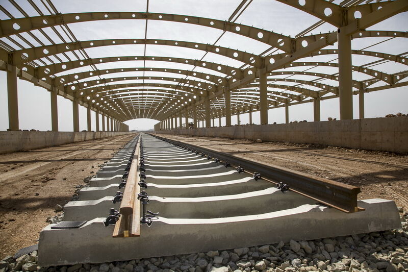 ايران تعلن استعدادها لإنشاء خط سكك الحديد " شلجمة – البصرة "
