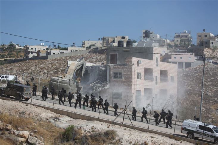 "حماس" و"الجهاد" تنددان بهدم إسرائيل لمنازل في القدس