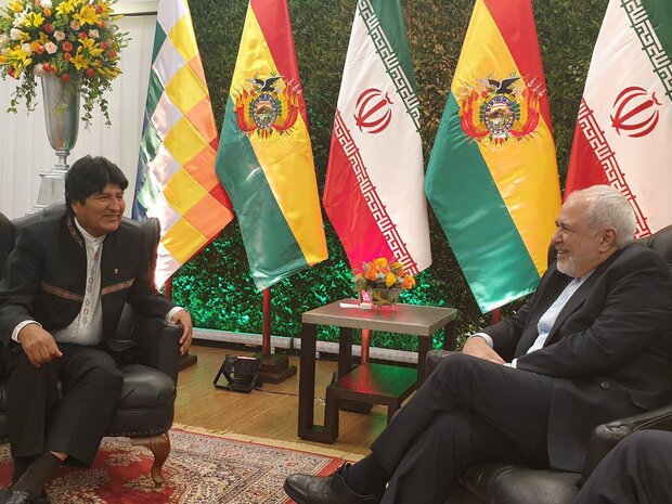ظريف يبحث مع رئيس جمهورية بوليفيا الأبعاد المختلفة للعلاقات الثنائية