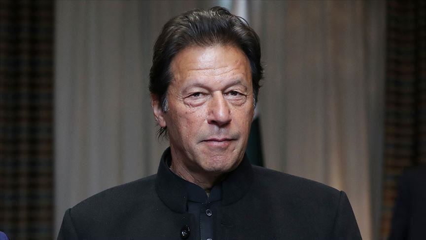 عمران خان يدعو الباكستانيين لوقفة تضامنية مع الكشميريين الجمعة