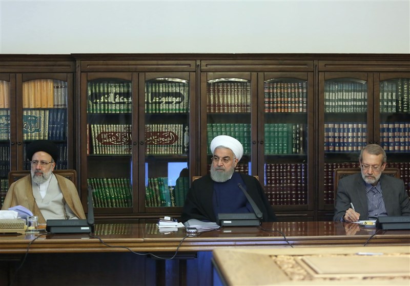 ايران.. رؤساء السلطات الثلاث يجتمعون مساء الاربعاء