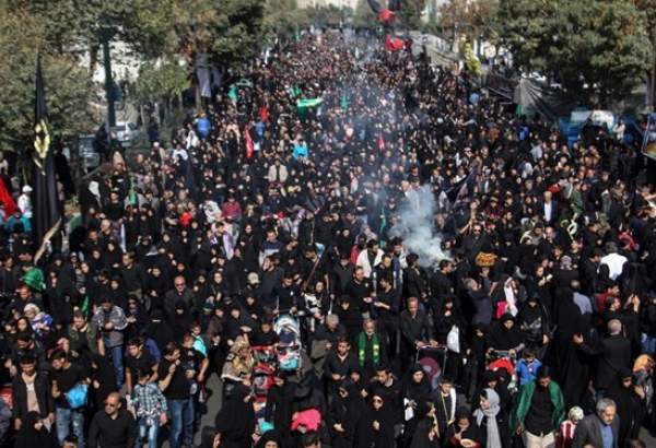 حضور شکوهمند مردم تهران در پیاده‌روی جاماندگان اربعین