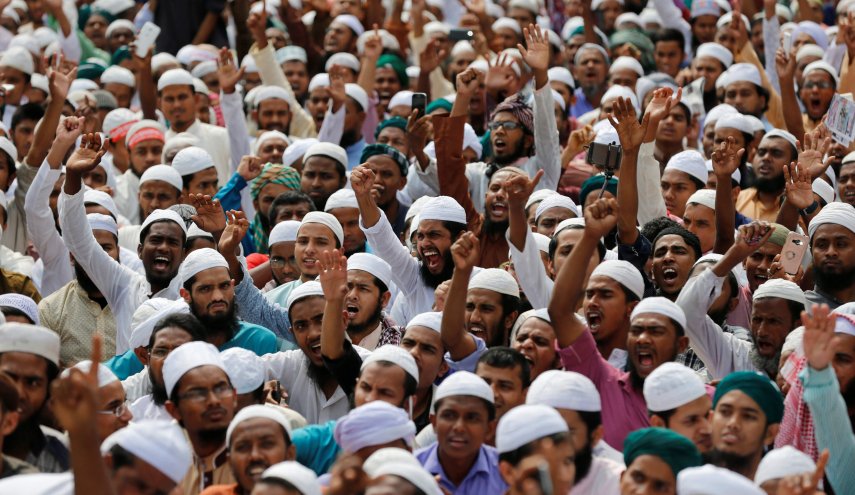 تظاهرات في بنغلاديش ضد اهانة النبي محمد (ص)
