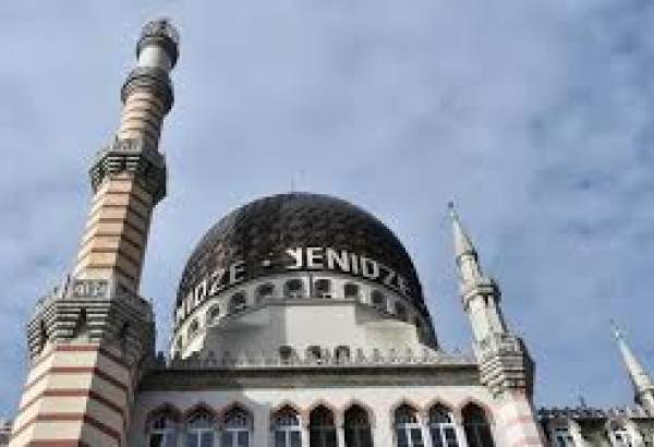 کارشکنی گروه‌های راستگرای افراطی در ساخت مسجد 