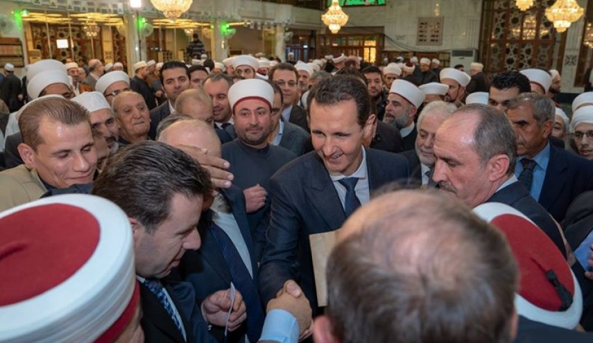 الرئيس السوري يشارك باحتفال المولد النبوي بدمشق